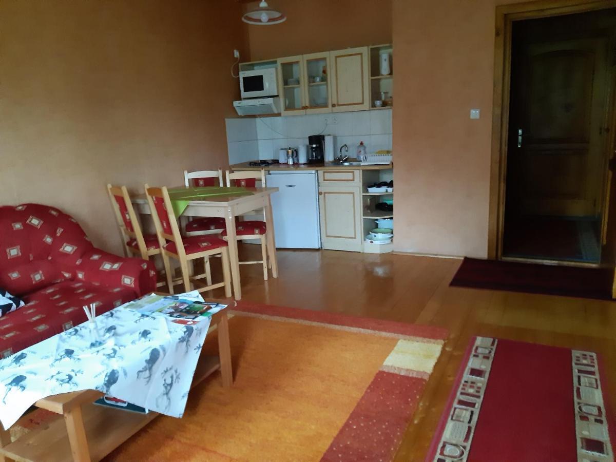 Appartement Gyopar-Apartman à Zalakaros Extérieur photo